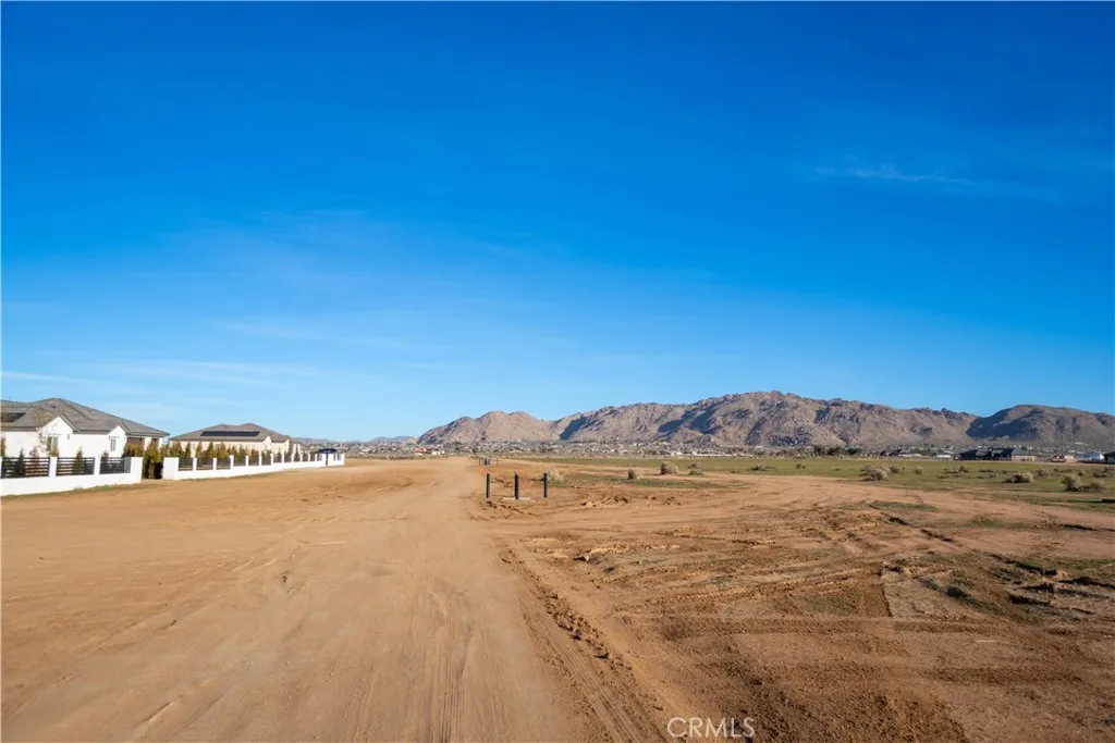 Additional image 3 of ,, Apple Valley, CA 92307