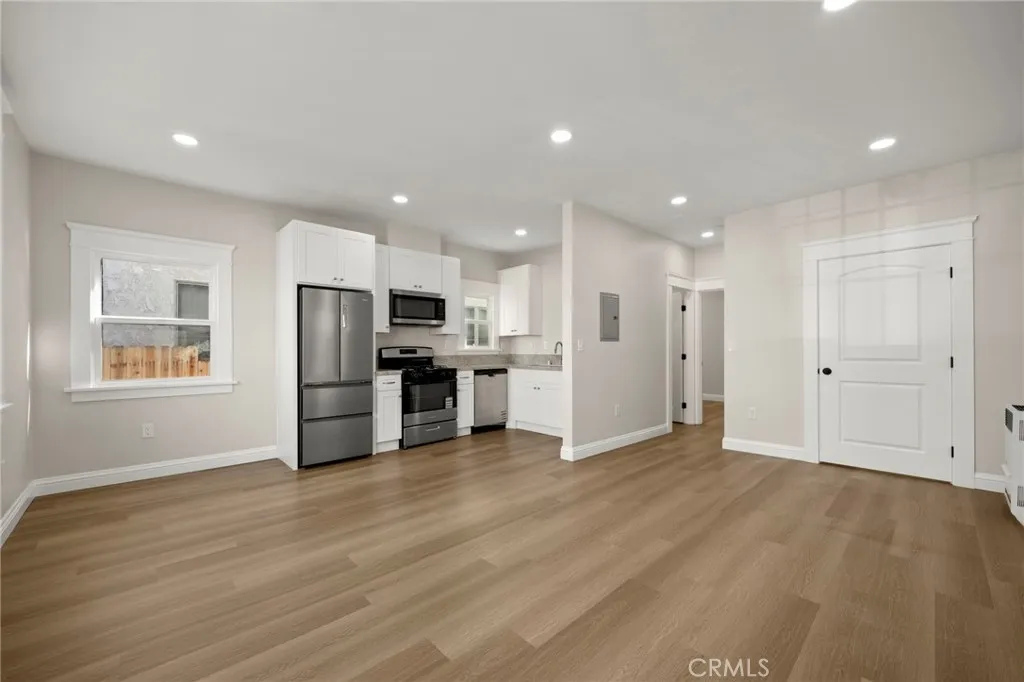 Additional image 43 of 1822 E 2nd Unit 11, Long Beach, CA 90802