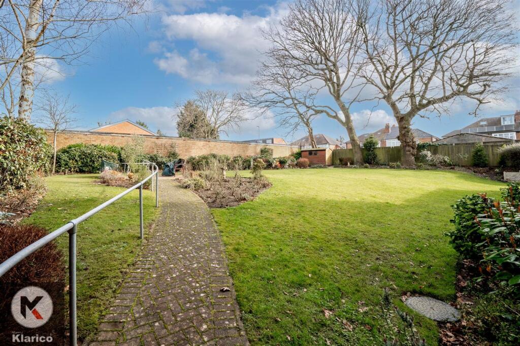 Additional image 10 of Stratford Road, Hall Green, B28