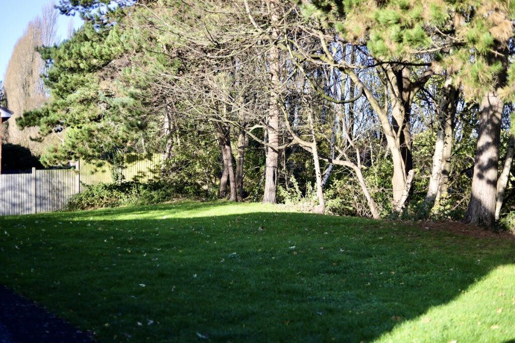 Additional image 12 of Sparrey Drive, Birmingham, B30