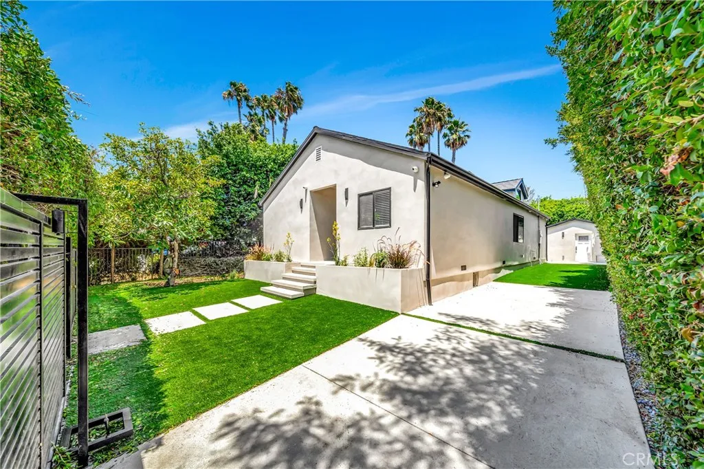 Additional image 2 of 6743 Colgate Avenue, Los Angeles, CA 90048
