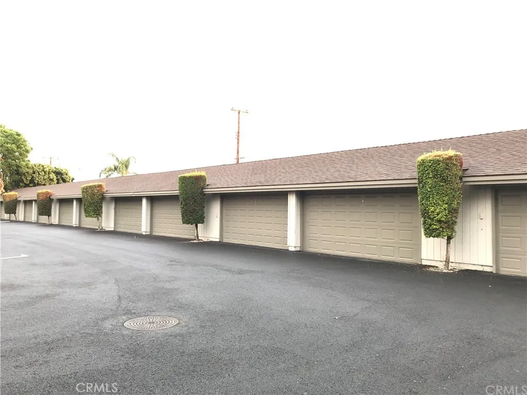 Additional image 38 of 2220 E Chapman Avenue Unit 34, Fullerton, CA 92831