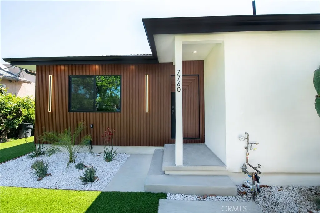 Additional image 3 of 7760 Independence, Canoga Park, CA 91304