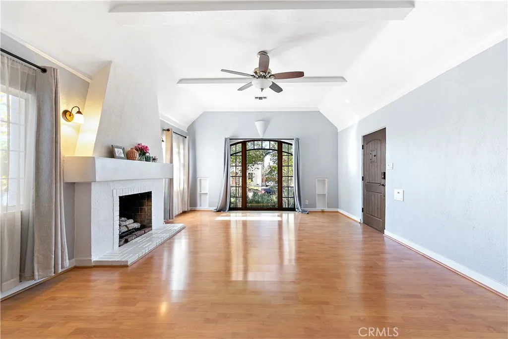 Additional image 39 of 912 N Howard St, Glendale, CA 91207