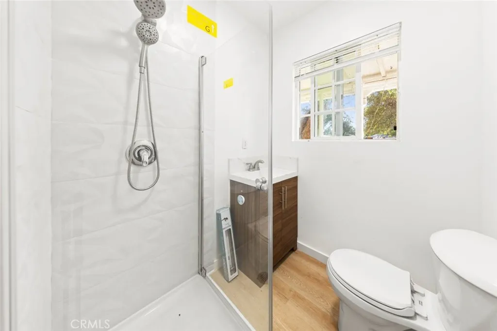 Additional image 83 of 19148 Saticoy Street, Reseda, CA 91335