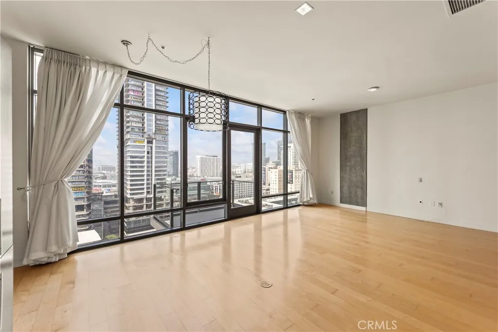 Additional image 9 of 1100 S Hope St Unit 1704, Los Angeles, CA 90015