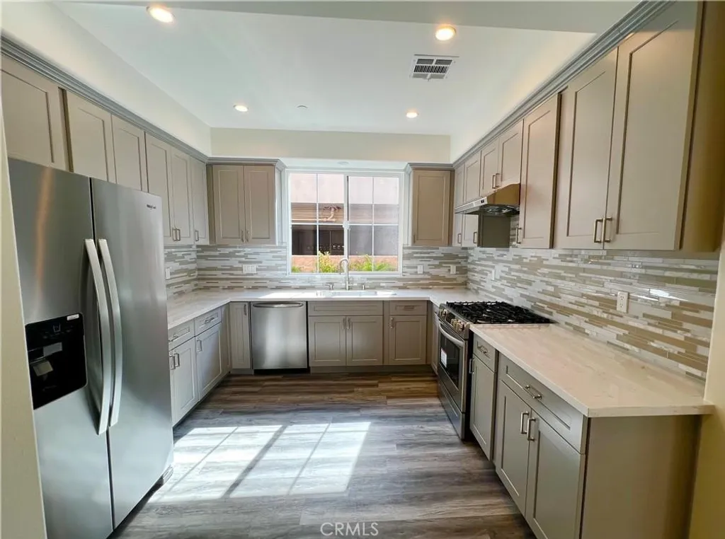 Additional image 4 of 328 E Live Oak Street Unit 6, San Gabriel, CA 91776