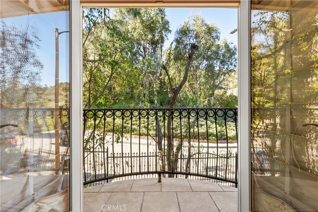 Additional image 26 of 8152 Tianna Road, Los Angeles, CA 90046