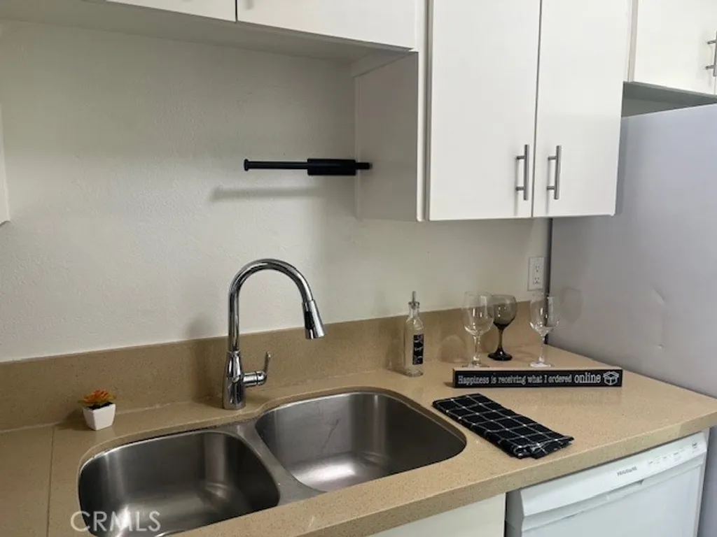 Additional image 9 of 44220 San Pablo Avenue Unit 4, Palm Desert, CA 92260