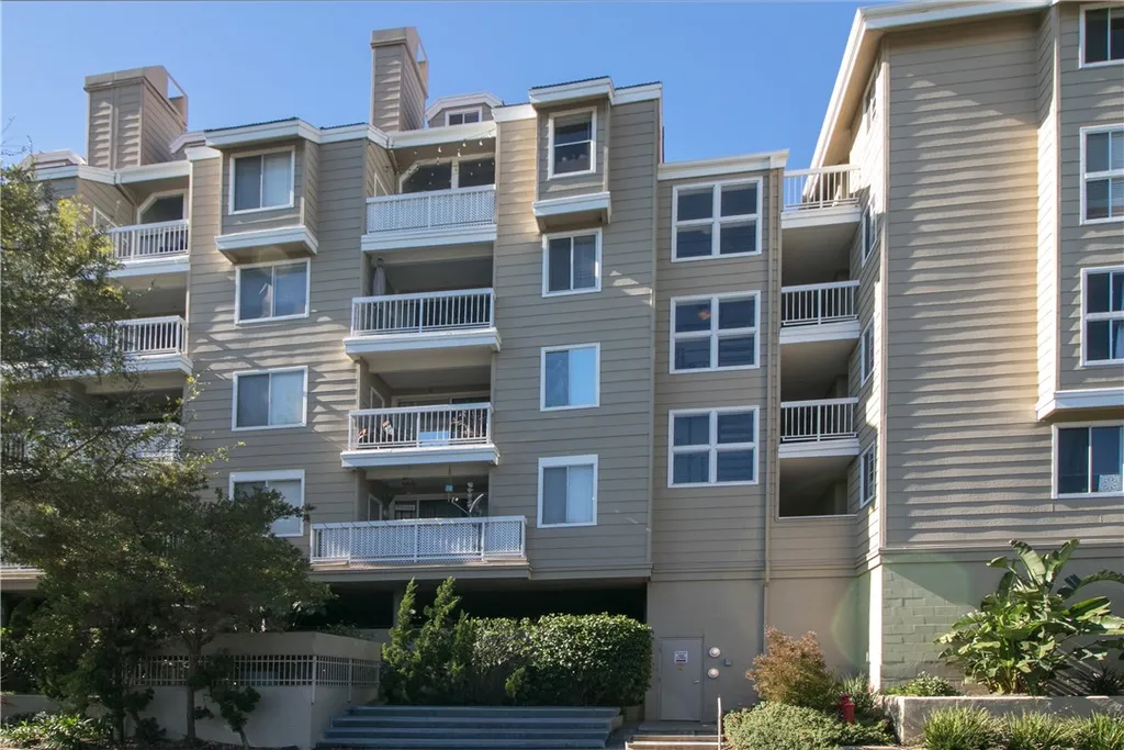 Additional image 46 of 20331 Bluffside Cir Unit 303, Huntington Beach, CA 92646