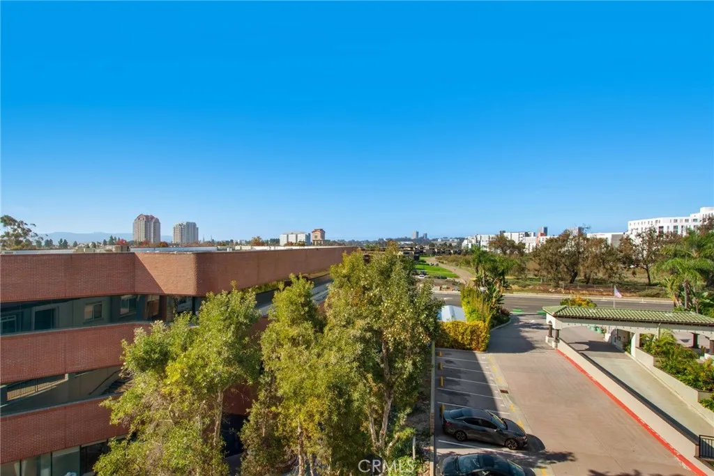 Additional image 23 of 9229 Regents Rd Unit L406, La Jolla, CA 92037