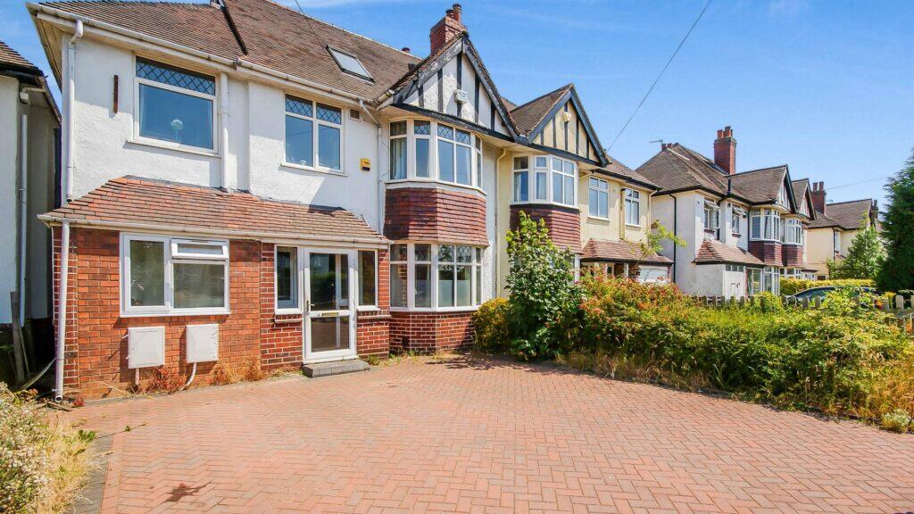 Bournbrook Road, Selly Oak, Birmingham, B29 7BX