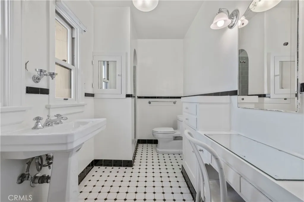 Additional image 40 of 1637 Don Carlos, Glendale, CA 91208