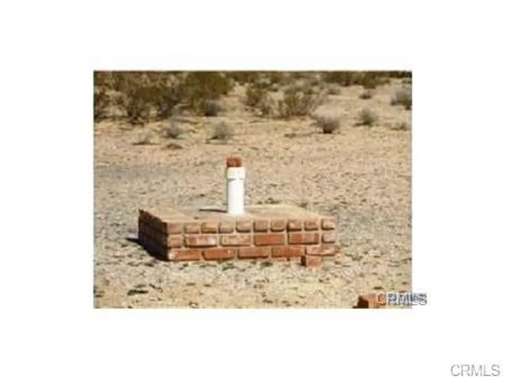 Additional image 4 of North Side, Lucerne Valley, CA 92356