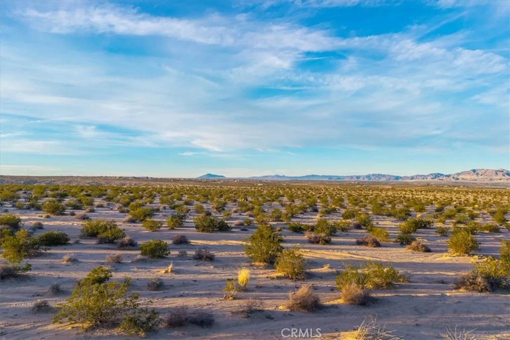 Additional image 67 of 3 Laura Lane, 29 Palms, CA 92277