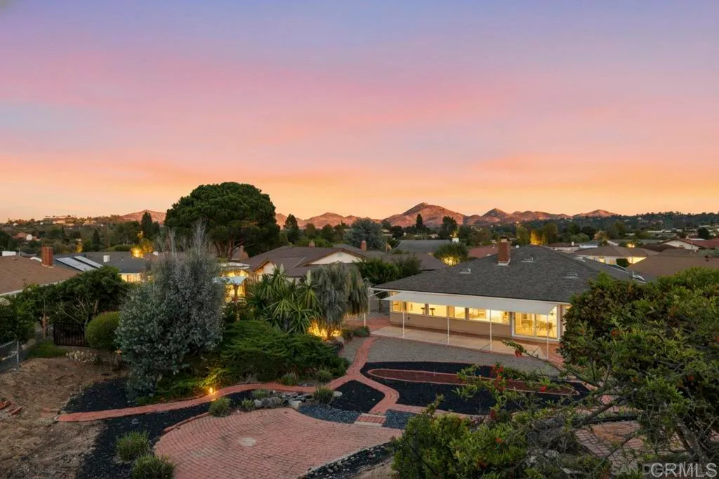 Additional image 74 of 12209 Casero Pl, San Diego, CA 92128