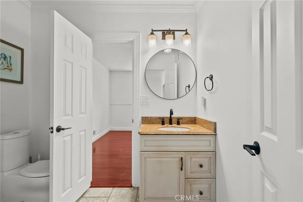 Additional image 36 of 23036 Burbank Blvd, Woodland Hills, CA 91367