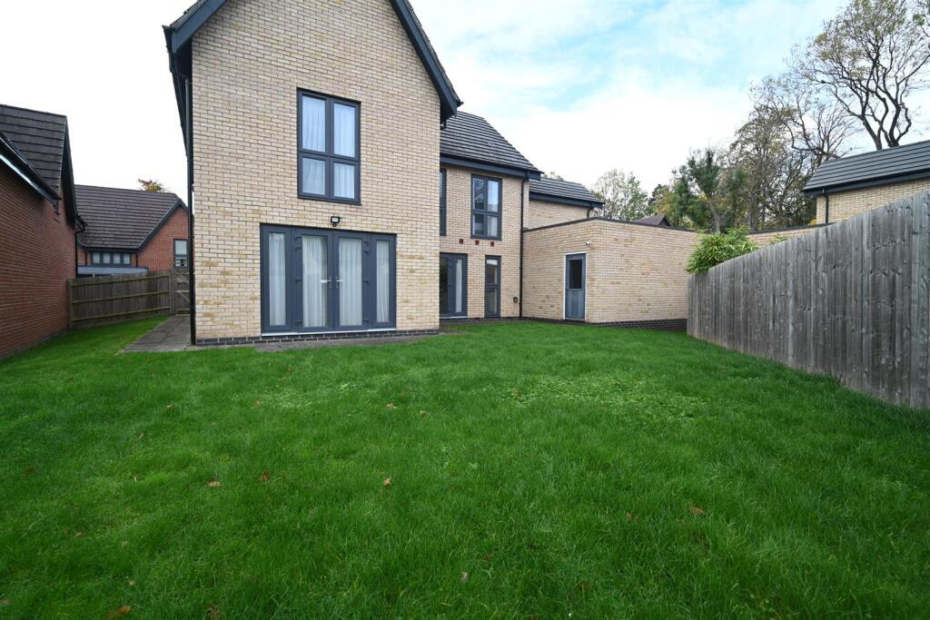 Additional image 23 of New House Farm Drive, Northfield, Birmingham