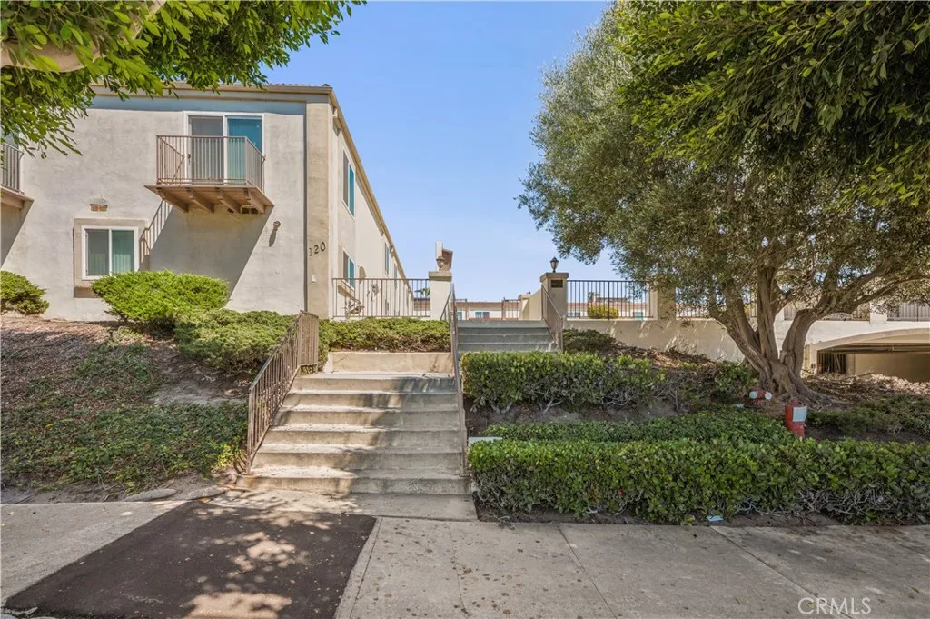 Additional image 38 of 120 S Francisca Avenue Unit 18, Redondo Beach, CA 90277