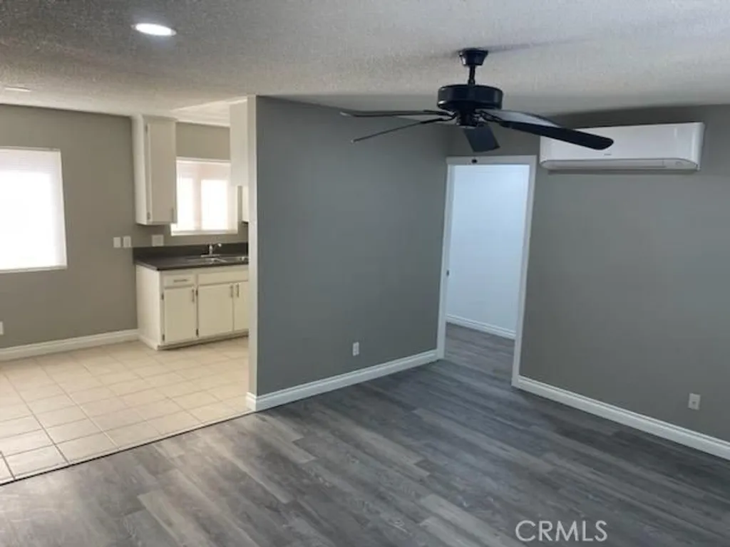 Additional image 4 of 6470 Ronald Drive Unit B, Yucca Valley, CA 92284