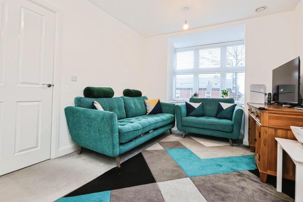 Additional image 4 of Simmons Crescent, Birmingham