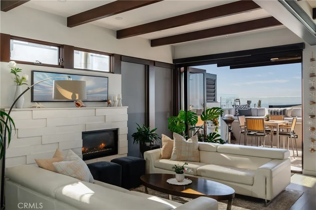 Additional image 51 of 105 Bayview Drive, Manhattan Beach, CA 90266