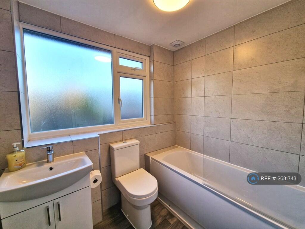 Additional image 37 of Exe Croft, Birmingham, B31