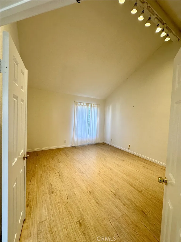 Additional image 42 of 19 Dartmouth, Irvine, CA 92612