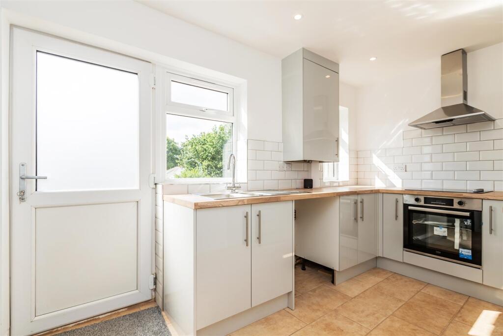 Additional image 5 of Porlock Crescent, Birmingham, West Midlands, B31