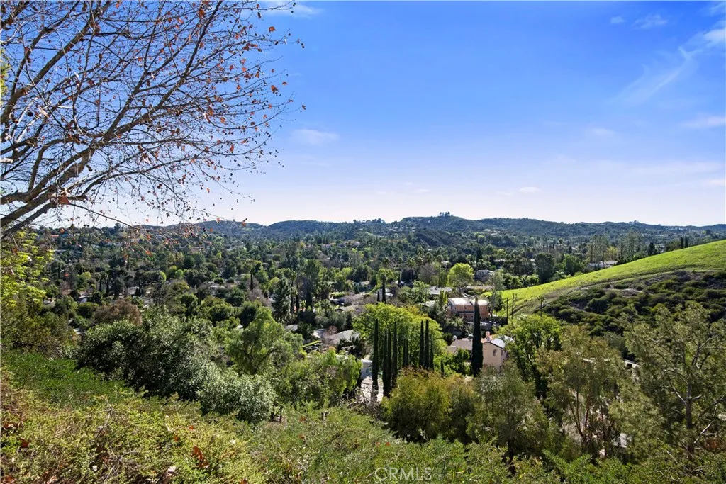 Additional image 3 of 22254 Dumetz Road, Woodland Hills, CA 91364