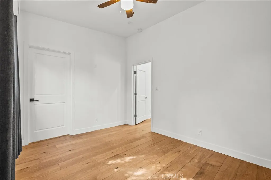 Additional image 63 of 23036 Burbank Blvd, Woodland Hills, CA 91367