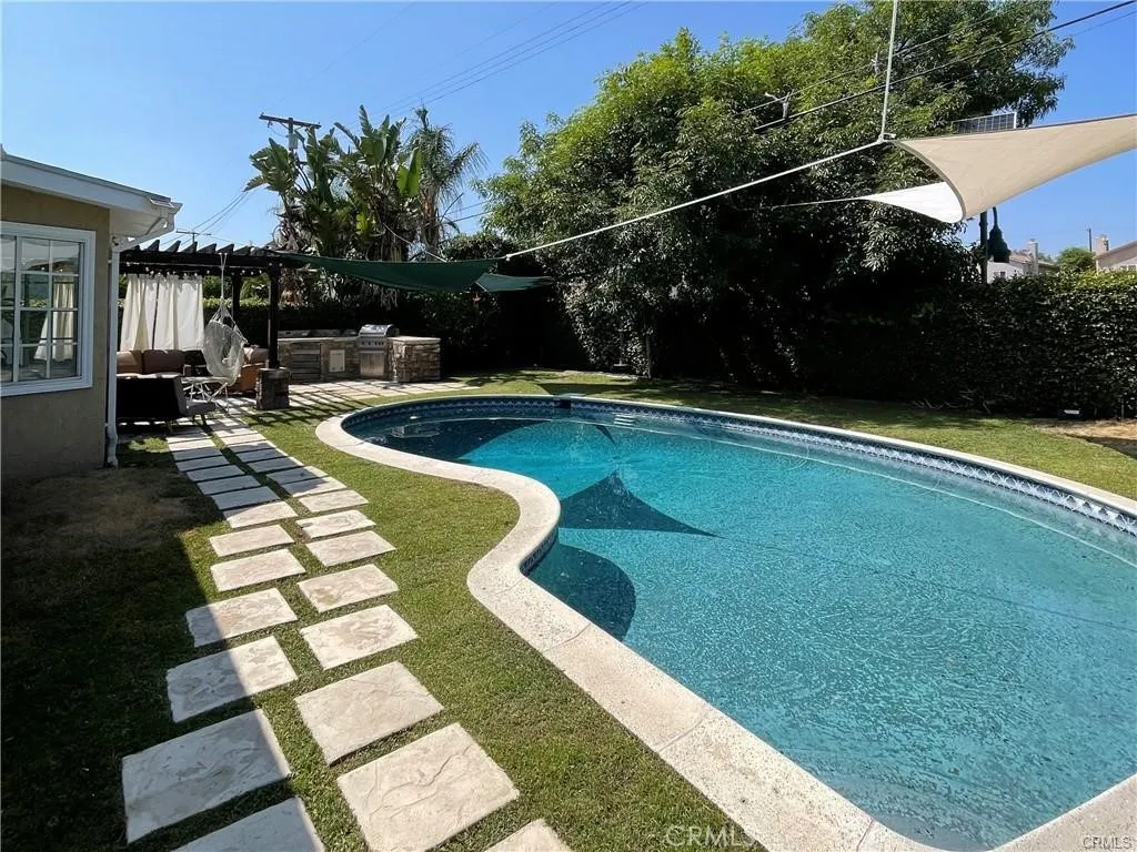 Additional image 2 of 20329 Haynes Street, Winnetka, CA 91306