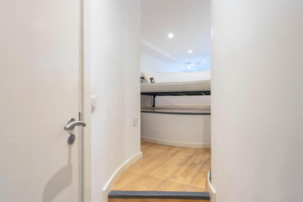 Additional image 8 of Sun House, Bennetts Hill, Birmingham