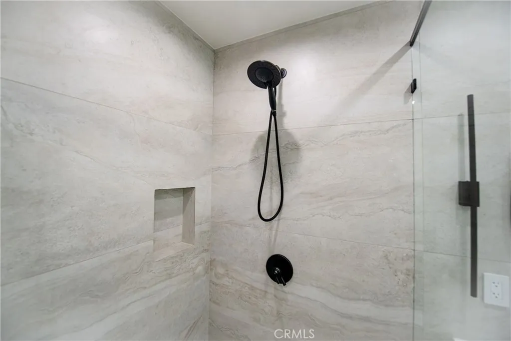 Additional image 35 of 7760 Independence, Canoga Park, CA 91304