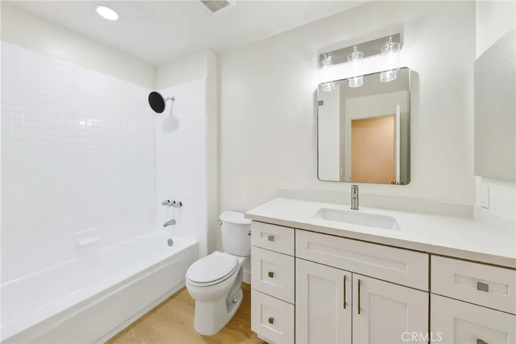 Additional image 36 of 78 Magellan Aisle, Irvine, CA 92620