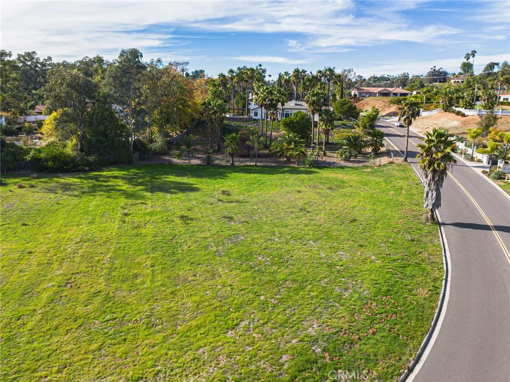 Additional image 107 of 2065 Lendee Drive, Escondido, CA 92025