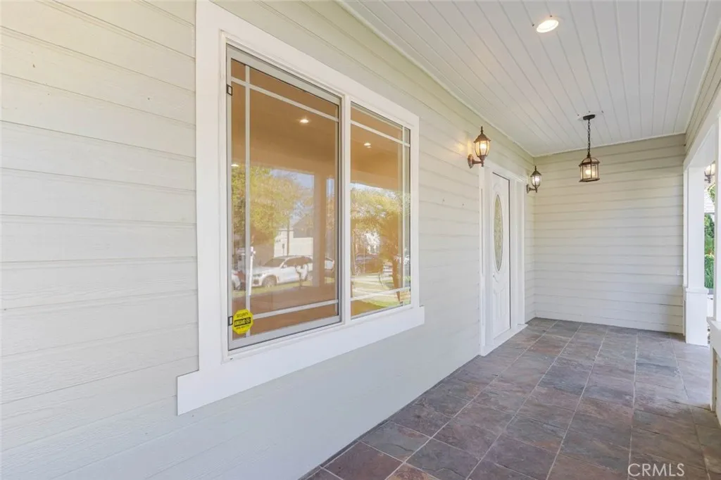 Additional image 32 of 320 E Dryden Street, Glendale, CA 91207