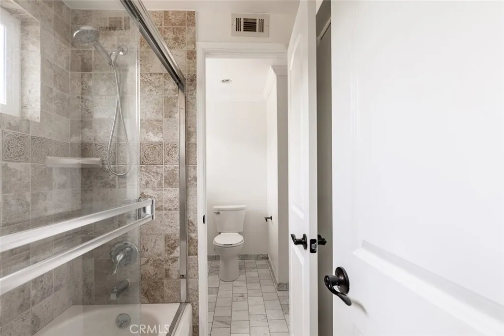 Additional image 33 of 24526 Calvert Street, Woodland Hills, CA 91367