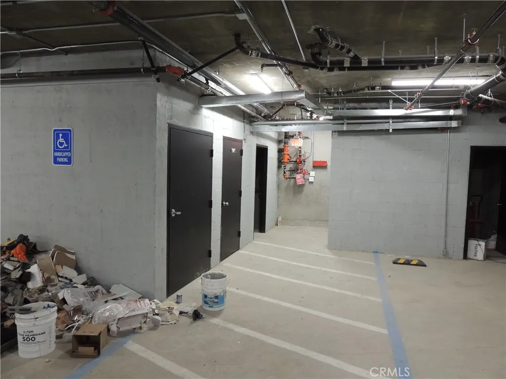 Additional image 14 of 22735 Del Valle Street Unit 8, Woodland Hills, CA 91364