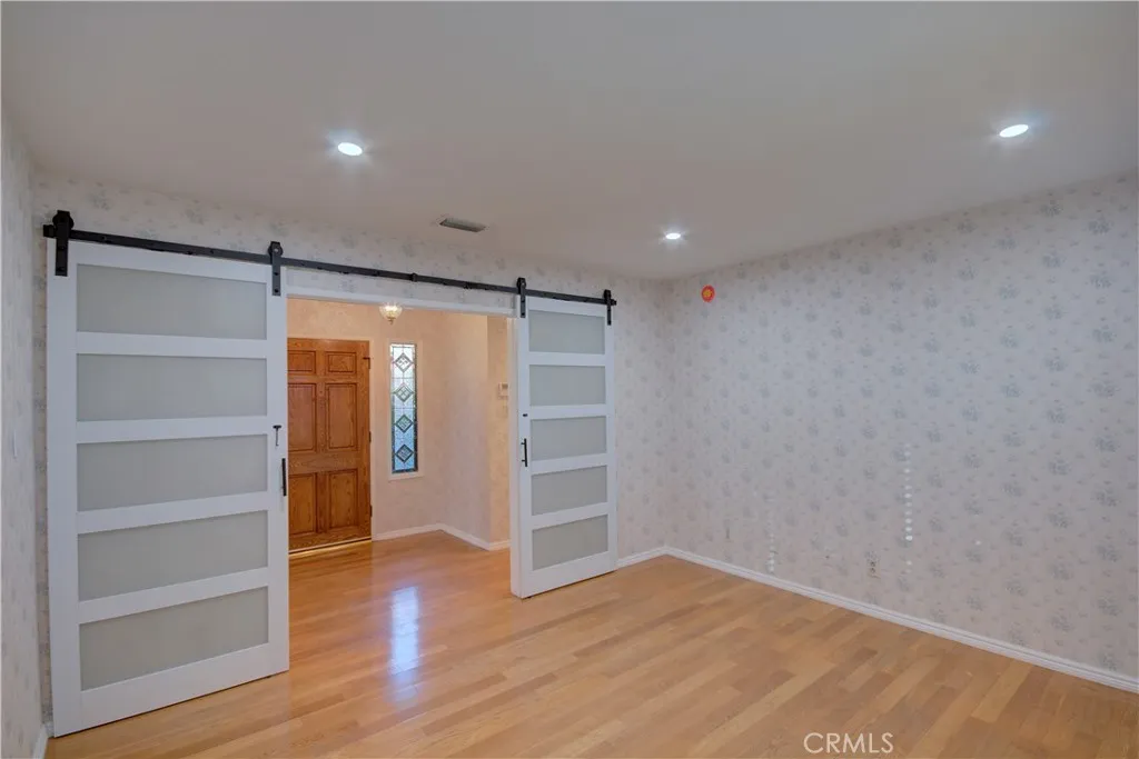 Additional image 15 of 2606 Cañada Boulevard Unit 201, Glendale, CA 91208