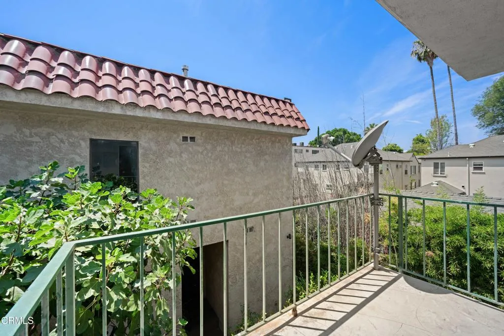 Additional image 50 of 121 S Chester Avenue Unit 12, Pasadena, CA 91106