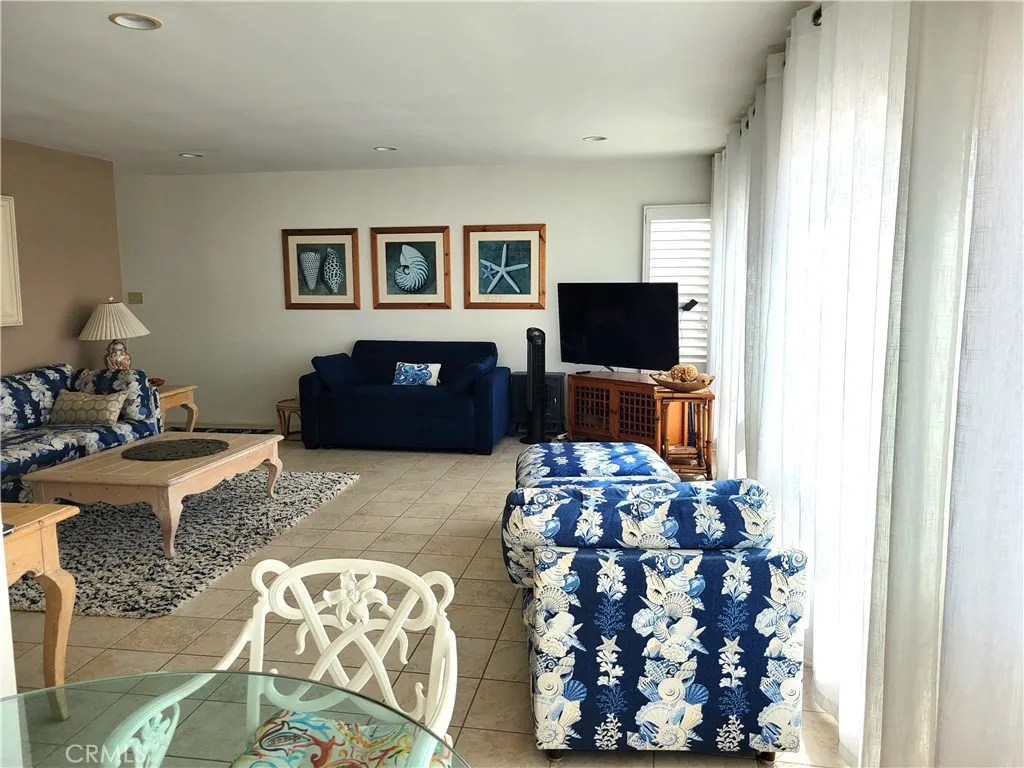 Additional image 7 of 1319 Seal Way, Seal Beach, CA 90740