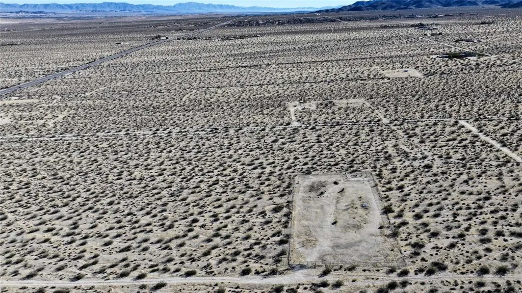 Additional image 4 of 659905 Dorth Place, 29 Palms, CA 92277