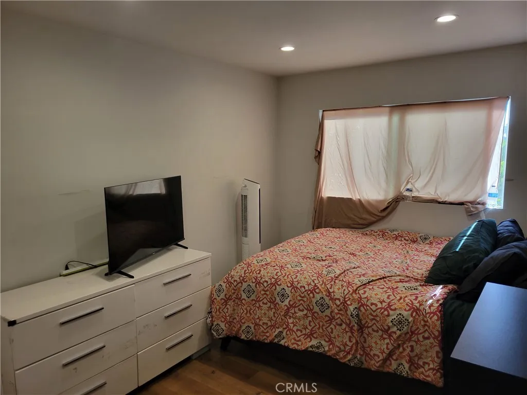 Additional image 16 of 7702 Mason, Winnetka, CA 91306