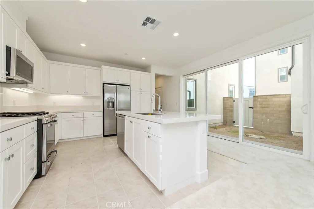 Additional image 45 of 466 Lobata, Irvine, CA 92618