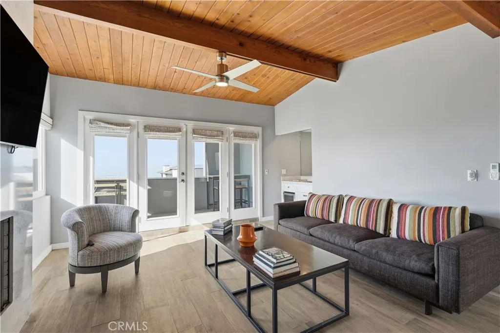 Additional image 6 of 116 5th Place, Manhattan Beach, CA 90266