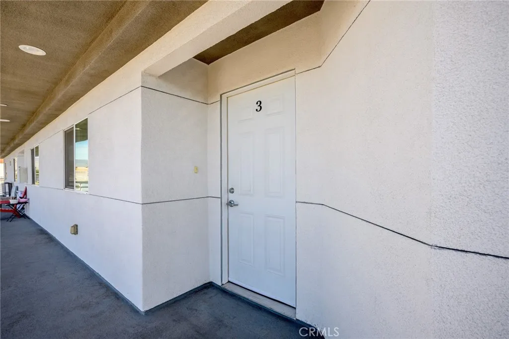 Additional image 4 of 11731 Runnymede Street Unit 3, North Hollywood, CA 91605