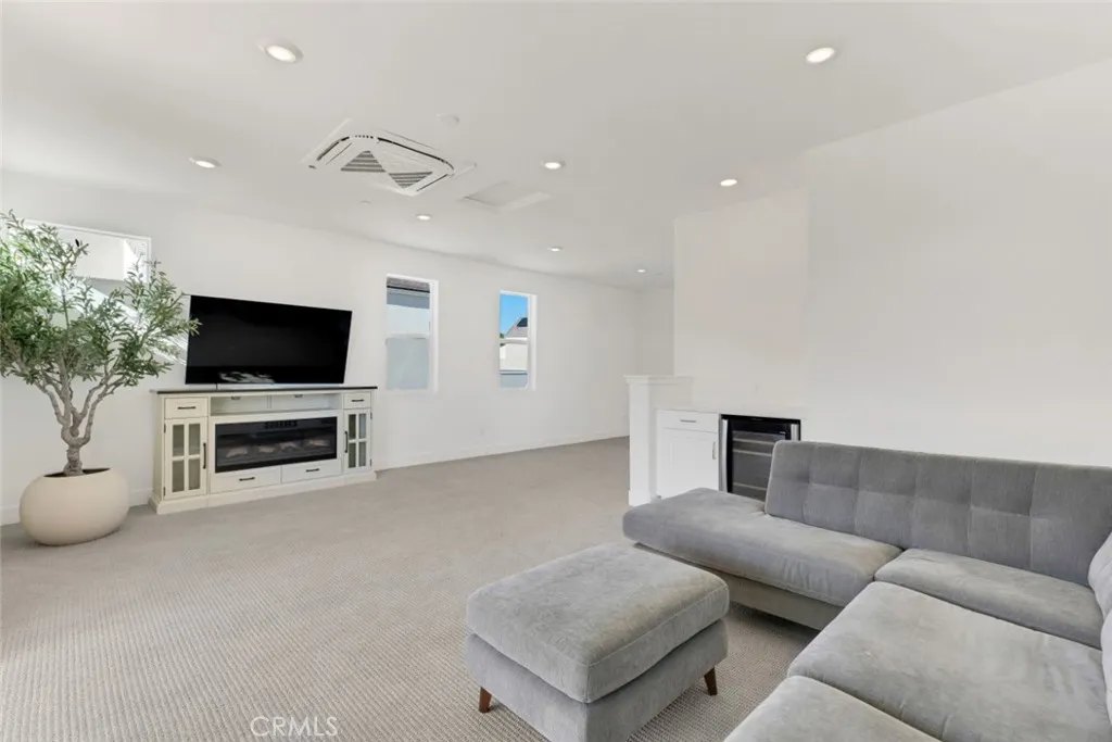 Additional image 38 of 26712 Afton Lane, Valencia, CA 91381