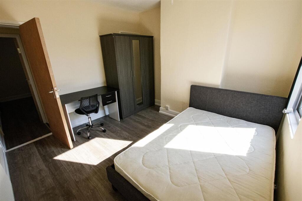 Additional image 8 of Gleave Road, Selly Oak, Birmingham, West Midlands, B29