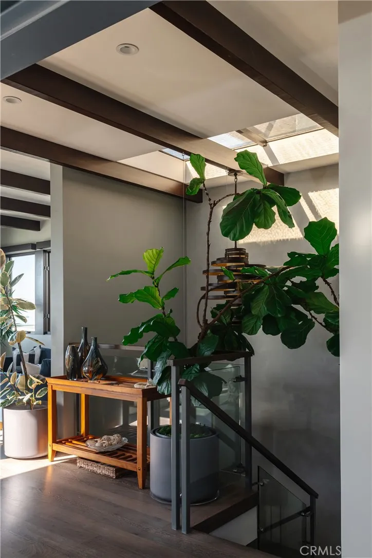 Additional image 50 of 105 Bayview Drive, Manhattan Beach, CA 90266